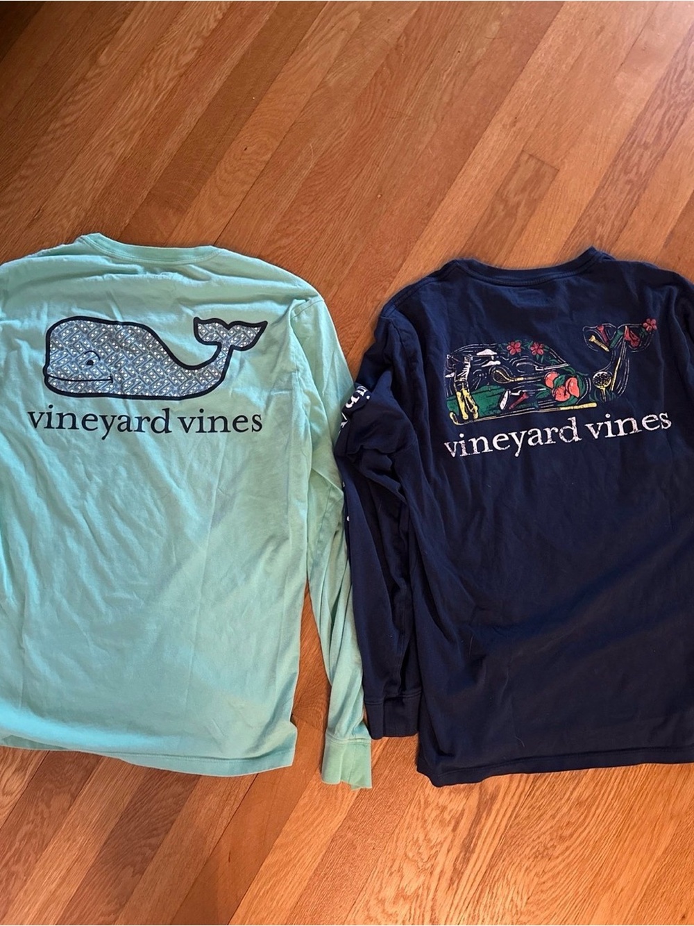 Golf Themed Vineyard Vines - Picture 4 of 4